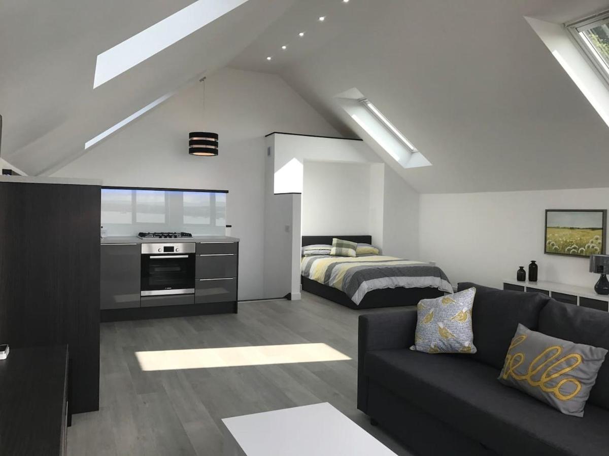 The Wee Glasshouse - Stunning Views Of Dalgety Bay Saint Davids  Exterior photo